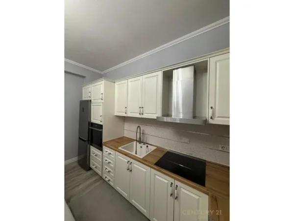 Tirane, shes apartament 1+1 Kati 2, 63 m² 170.000 € (Kompleksi Delijorgji)