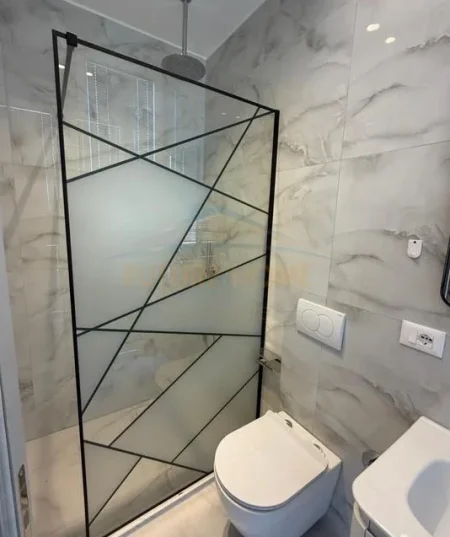 Tirane, jepet me qera apartament 2+1 Kati 10, 110 m² 1.300 € (rruga e barrikadave)