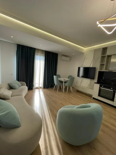shitet apartament , 69 m² 155.000 € (rruga dibres)