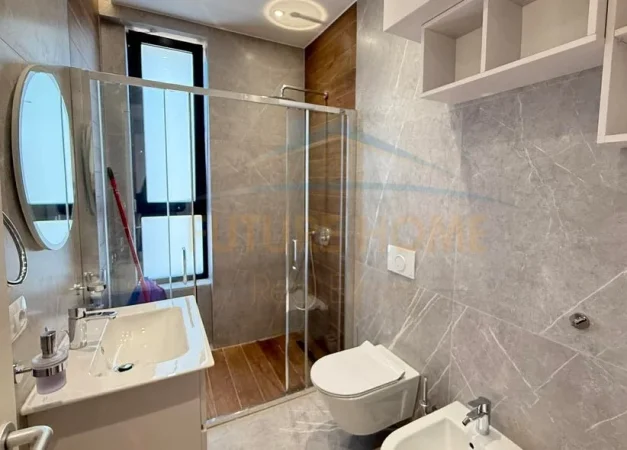 Tirane, jepet me qera apartament 2+1 Kati 3, 104 m² 1.000 € (jordan misja)