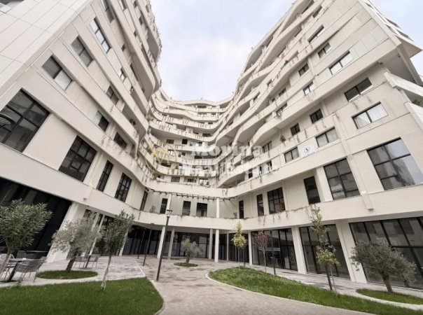 Tirane, jepet me qera ambjent biznesi Kati 2, 120 m² 1.100 € (Vasil Shanto)