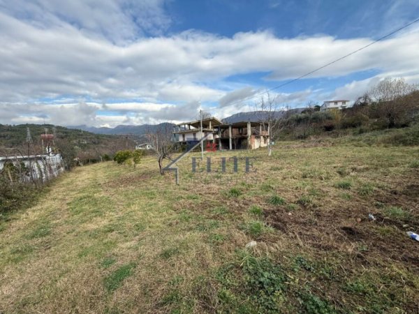 Tirane, shitet shtepi , 394 m² 400.000 € (Ibe e Poshtme)