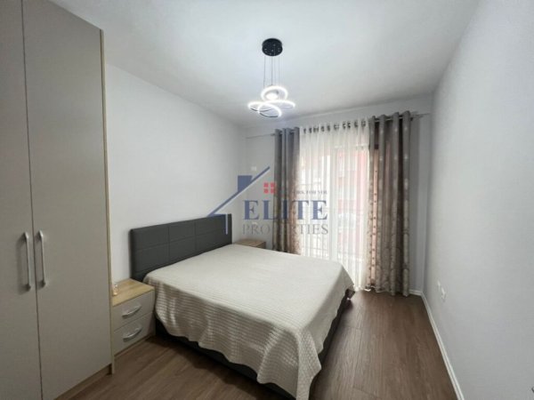 Tirane, shitet apartament 1+1+Ballkon Kati 6, 67 m² 120.000 € (Yzberisht)