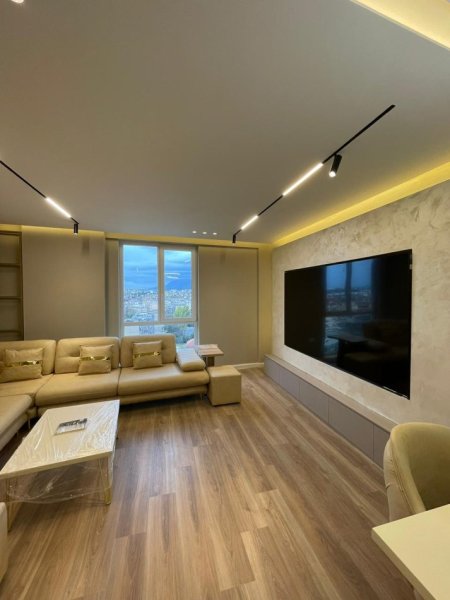 Tirane, shitet apartament 2+1 , 109 m² 25.300.009 Lek (Rruga e Dibrës, afër Shkollës së Bashkuar)