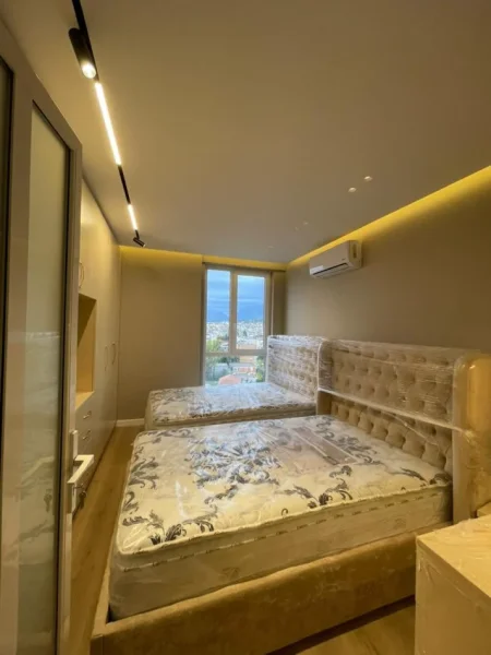 Tirane, shitet apartament 2+1 , 109 m² 25.300.009 Lek (Rruga e Dibrës, afër Shkollës së Bashkuar)