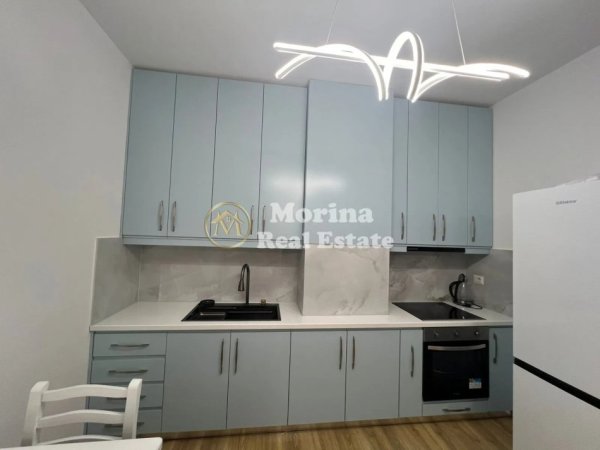 Tirane, jepet me qera apartament 1+1+Ballkon Kati 4, 60 m² 600 € (Ish Fusha Aviacionit)