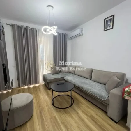 Tirane, jepet me qera apartament 1+1+Ballkon Kati 4, 60 m² 600 € (Ish Fusha Aviacionit)