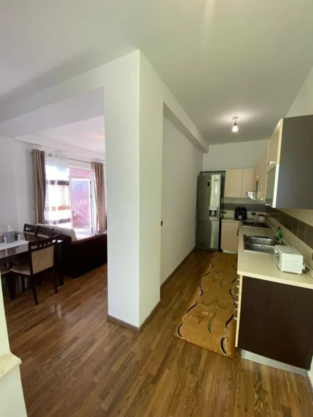 Tirane, shes 2+1+2+PARKING, Kati 2, 134 m² 259.400 € (Prane Hotel Radisson)