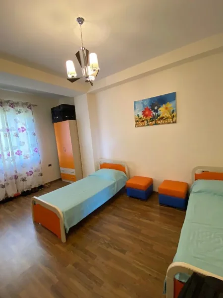 Tirane, shes 2+1+2+PARKING, Kati 2, 134 m² 259.400 € (Prane Hotel Radisson)