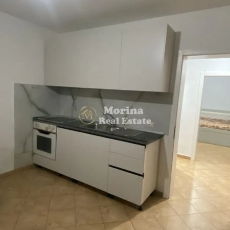 Tirane, jepet me qera apartament 1+1 Kati 1, 60 m² 330 € (Selite)