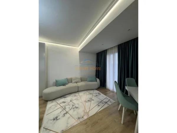 Tirane, shitet apartament 1+1+Ballkon Kati 11, 69 m² 160.000 € (Farmacia 10, Kompleksi Arlis)