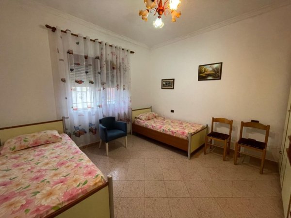 Durres, shitet shtepi 3+1 , 138 m² 218.000 € (+ Truall, ne zonen e Plazhit)