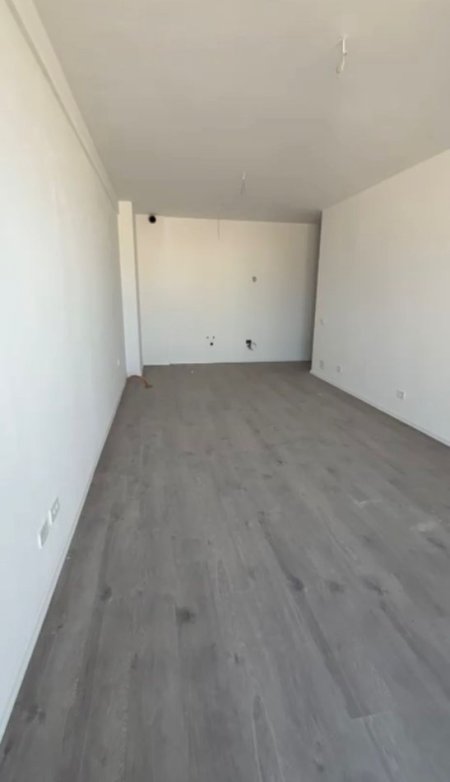 Tirane, shitet apartament 2+1+Ballkon Kati 4, 116 m² 298.700 € (Mine Peza RESIDENCE E PERFUNDUAR)