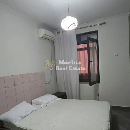 Tirane, jepet me qera apartament 2+1 Kati 4, 650 m² 650 € (Liqeni Artificial)