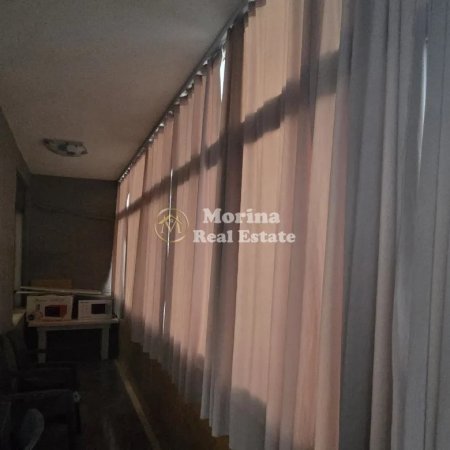 Tirane, jepet me qera apartament 2+1 Kati 4, 650 m² 650 € (Liqeni Artificial)