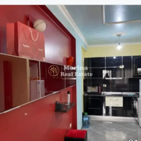 Tirane, jepet me qera apartament 2+1 Kati 4, 650 m² 650 € (Liqeni Artificial)