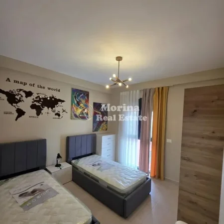 Tirane, jepet me qera apartament 2+1+Ballkon Kati 4, 154 m² 900 € (Kopeshti Botanik)