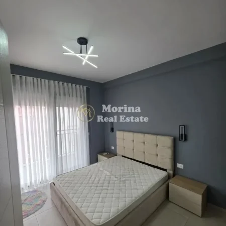 Tirane, jepet me qera apartament 2+1+Ballkon Kati 4, 154 m² 900 € (Kopeshti Botanik)