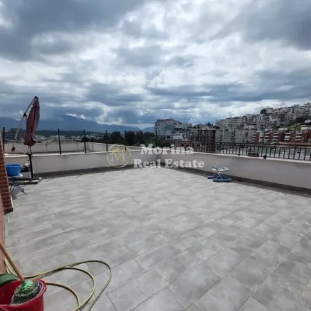 Tirane, jepet me qera apartament 2+1+Ballkon Kati 4, 154 m² 900 € (Kopeshti Botanik)