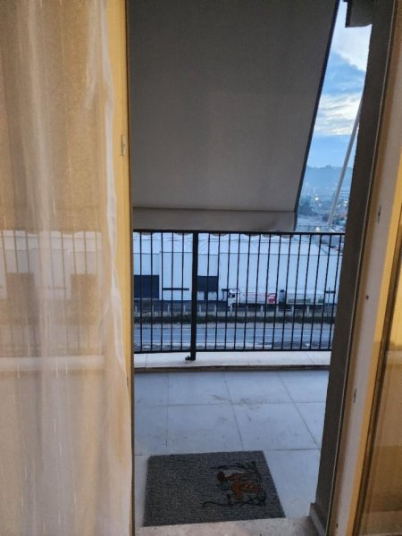 Tirane, jepet me qera apartament 2+1 Kati 3, 500 € 