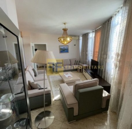 Tirane, jepet me qera apartament 1+1+Ballkon , 550 € (Kompleksi Grand, Ali Dem, Tirane)