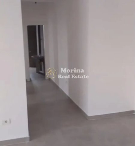 Tirane, jepet me qera apartament 2+1 Kati 5, 75 m² 400 € (Rruga 5 Maji)