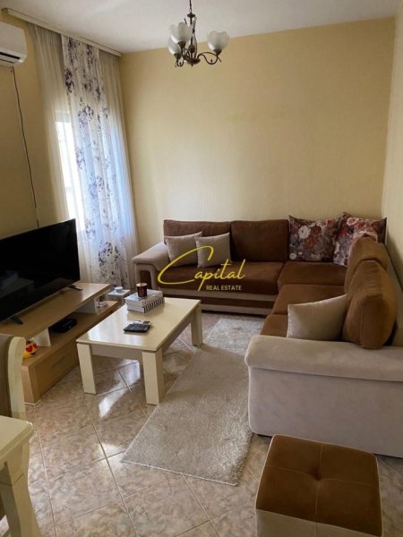 Tirane, jepet me qera apartament 1+1 Kati 6, 75 m² 600 € (RRUGA E KAVAJES)