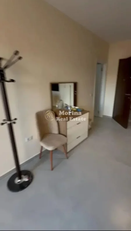 Tirane, jepet me qera apartament 2+1 Kati 5, 85 m² 850 € (Rruga e Durresit)