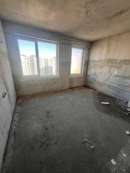 Tirane, shitet apartament 1+1+Ballkon Kati 8, 59 m² 99.000 € (Fusha Aviacionit)