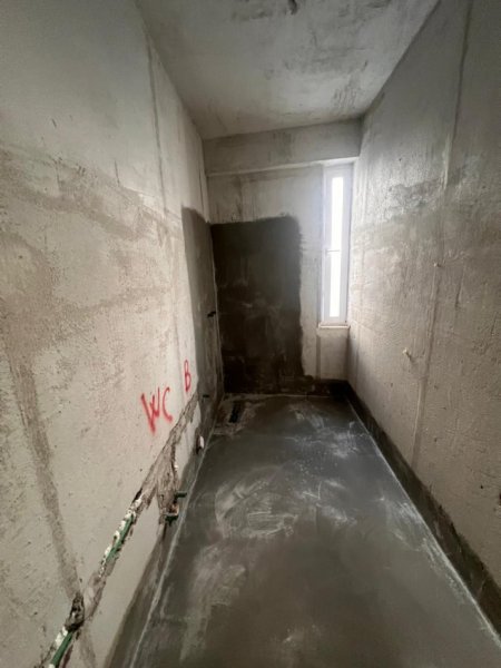 Tirane, shitet apartament 1+1+Ballkon Kati 8, 59 m² 99.000 € (Fusha Aviacionit)