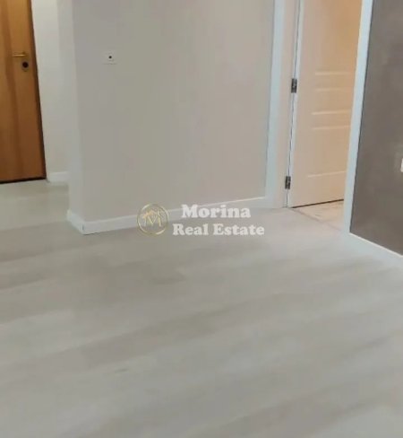 Tirane, jepet me qera apartament 3+1 Kati 2, 90 m² 800 € (21 Dhjetori)