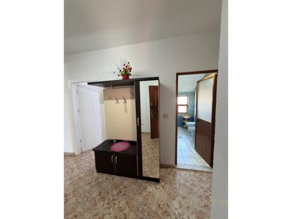 Tirane, jepet me qera apartament 3+1+Aneks Kati 6, 120 m² 450 € (Don Bosko)