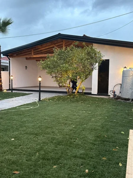 Kavaje, shitet shtepi 4+1+Aneks+Ballkon Kati 2, 550 m² 442.000 € (Kavaje)