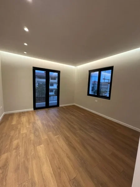 Kavaje, shitet shtepi 4+1+Aneks+Ballkon Kati 2, 550 m² 442.000 € (Kavaje)