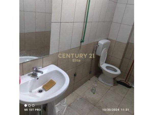 Tirane, shitet ambjent biznesi Kati 0, 110 m² 85.000 € (Fresk)