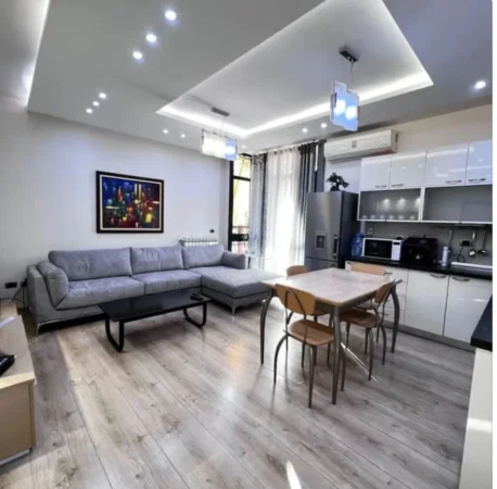 Tirane, jepet me qera apartament 2+1 Kati 4, 1.200 € 