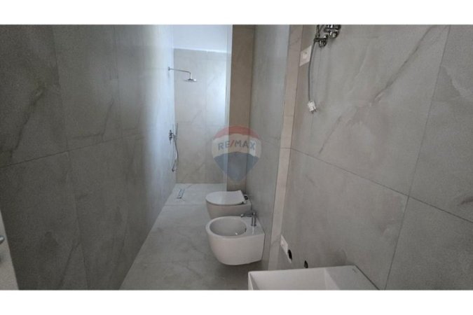Tirane, shitet apartament 1+1 Kati 3, 57 m² 86.000 € (Rezidenca Platea, Tiranë(ID: 530201045-160)