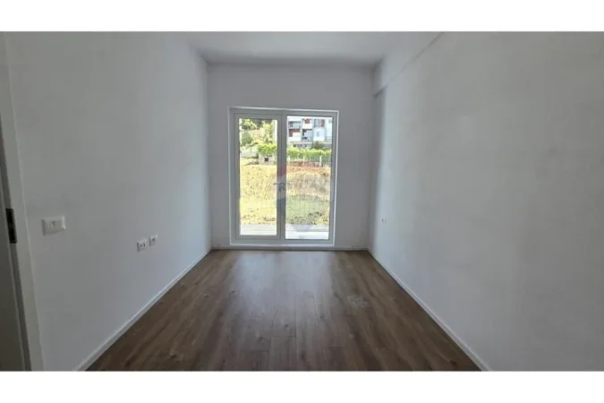 Tirane, shitet apartament 1+1 Kati 3, 57 m² 86.000 € (Rezidenca Platea, Tiranë(ID: 530201045-160)