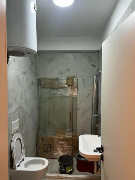 Tirane, jap me qera apartament 2+1+Ballkon Kati 5, 70 m² 550 € (Porcelan)