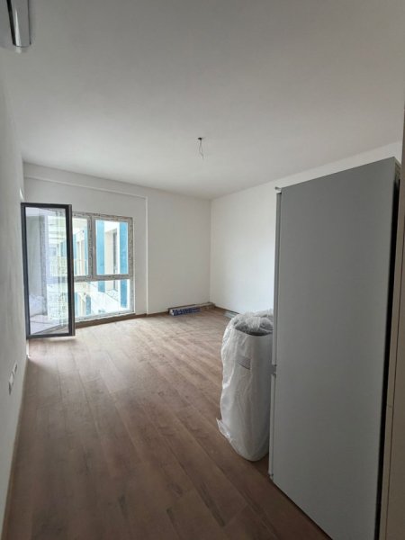 Tirane, jepet me qera apartament 1+1+Ballkon Kati 1, 60 m² 650 € (ZOGU I ZI)