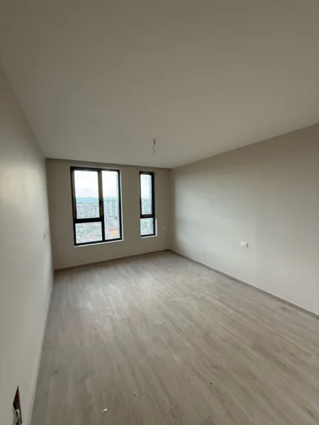 Tirane, shitet apartament 3+1 , 134 m² 267.500 € (PRANE BULEVARDIT TE RI)