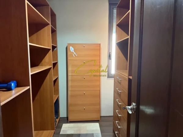 Tirane, shitet apartament 2+1 Kati 7, 96 m² 141.000 € (YZBERISHT)