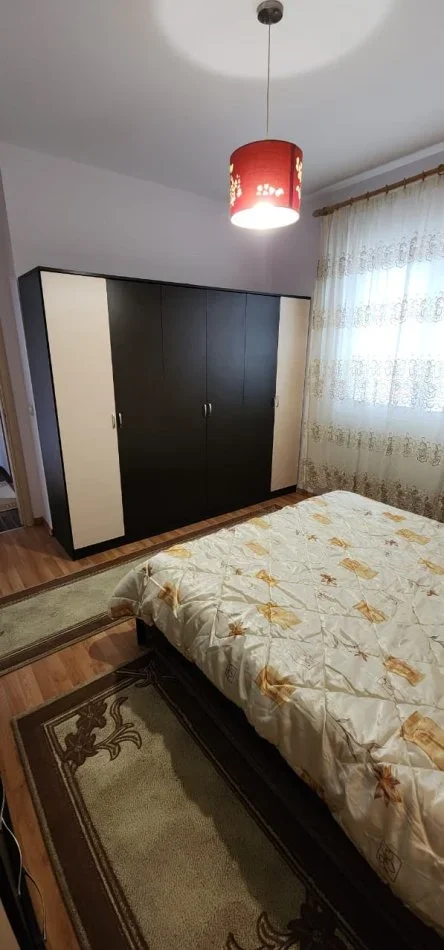 Shqiperi, jepet me qera shtepi 1+1+Ballkon Kati 1, 90 m² 420 € (Rr.Artan Lenja)