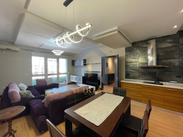 Tirane, shitet apartament 2+1 Kati 5, 105 m² 157.000 € (Astir)