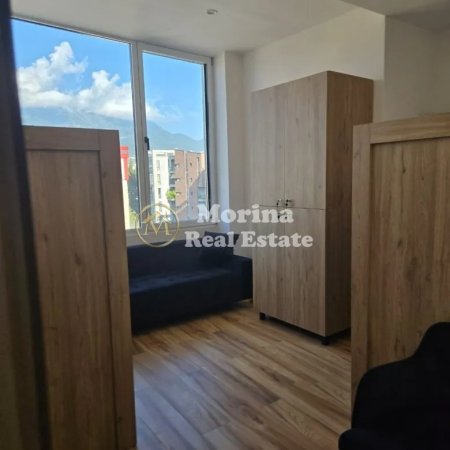 Tirane, jepet me qera ambjent biznesi Kati 6, 200 m² 1.500 € (Rruga e Dibres)