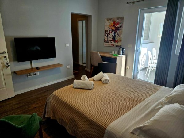 Tirane, shitet apartament 5+1+Aneks+Ballkon , 285 m² 950.000 € (Rruga e Durresit)