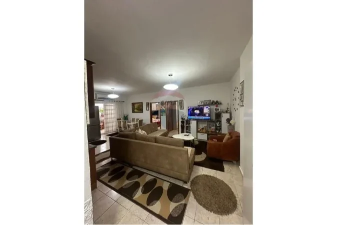Tirane, shitet apartament 2+1+Ballkon Kati 10, 91 m² 155.000 € (Don Bosko)