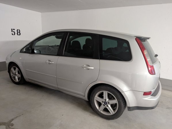 Tirane, shes makine Ford Cmax Nafte, gri metalizato manuale Kondicioner 180.000 km 2.700 €
