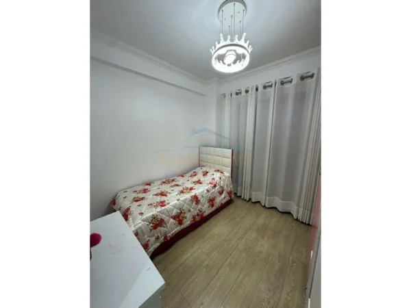 Tirane, shitet apartament 3+1 Kati 8, 113 m² 230.000 € (OASIS RESEDENCE)