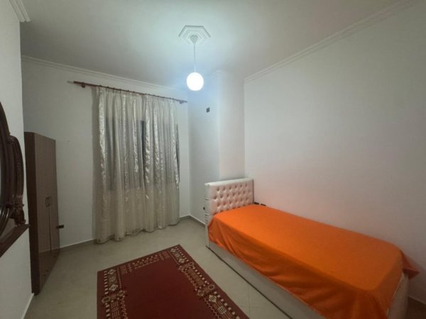 Tirane, jepet me qera apartament 2+1 Kati 1, 100 m² 550 € (NE QENDER TE SELITES, RRUGA GJIN GJERGJI)